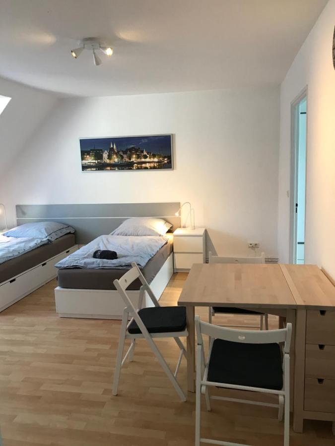 ליבק Ferienwohnung Am Uniklinik מראה חיצוני תמונה