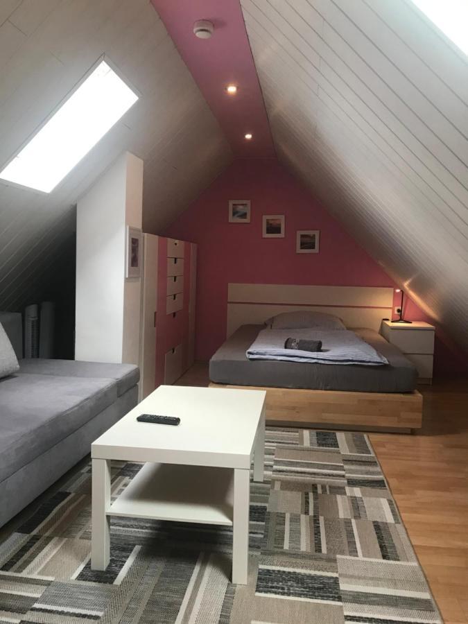 ליבק Ferienwohnung Am Uniklinik מראה חיצוני תמונה