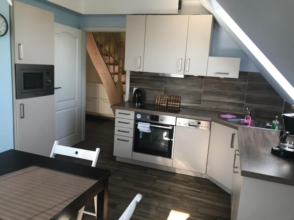 ליבק Ferienwohnung Am Uniklinik מראה חיצוני תמונה