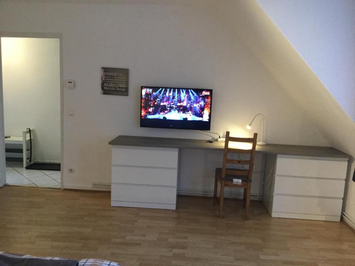 ליבק Ferienwohnung Am Uniklinik מראה חיצוני תמונה